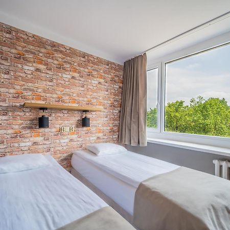 Hotel Mazowiecki Lodz Экстерьер фото